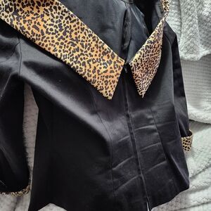 Chic Black Jacket with Leopard Print Accents